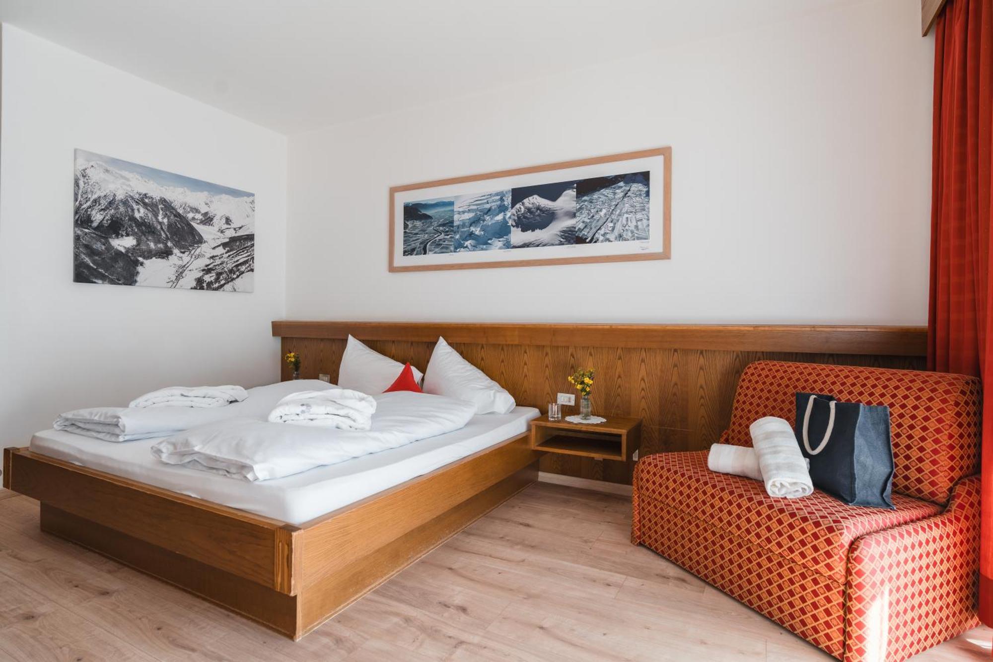 Smart Hotel Firn Madonna  Exterior photo